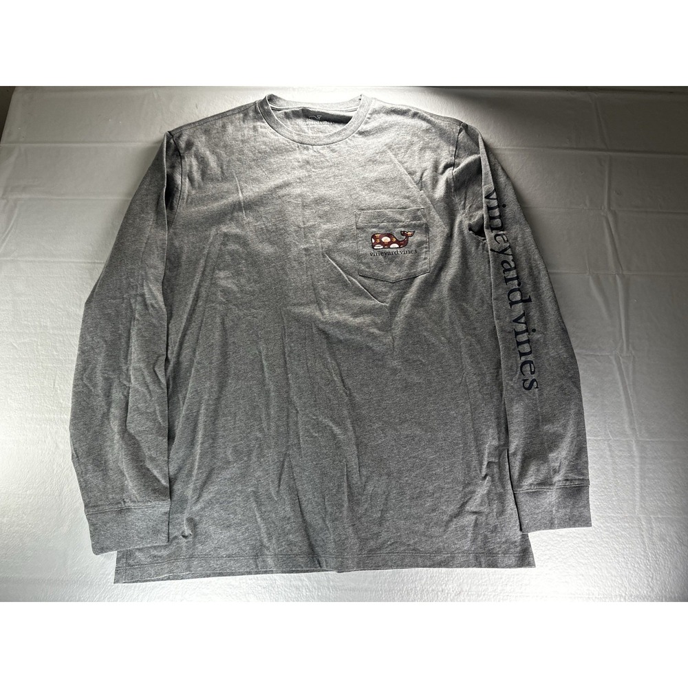 Vineyard Vines T-Shirt Medium Mens Large Gray Long Sleeve Basketball Whale